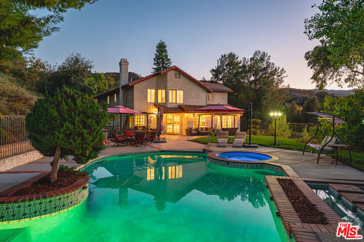 24232 Mentry Dr  Newhall CA 91321 photo