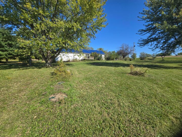 Property Photo: 11025 Heigle SW Road OH 43154