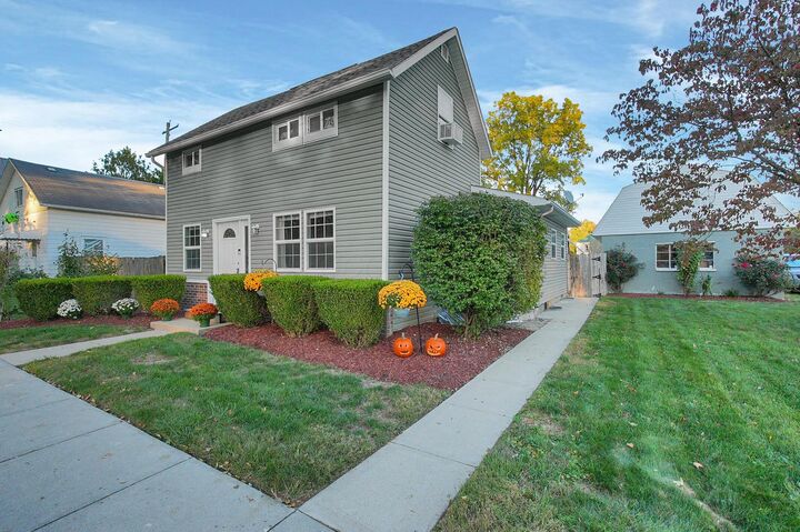 Property Photo: 238 S Vine Street OH 43062