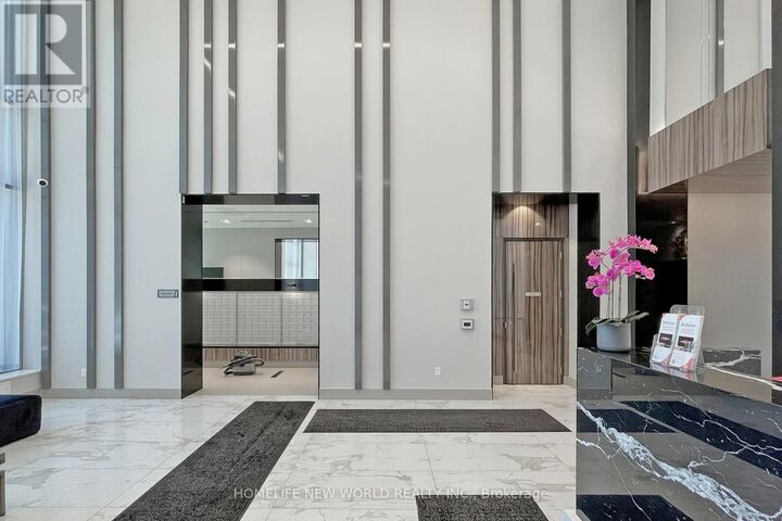 Property Photo: 38 Forest Manor Road 501 ON M2J 1M1