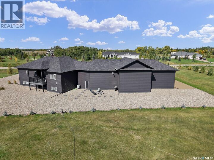 Property Photo: 76 Grandview Trail SK S7T 0W5