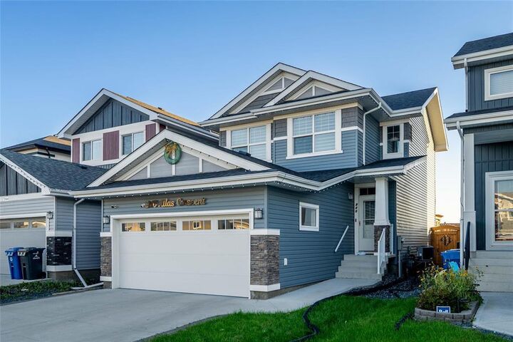 Property Photo: 200 Atlas Crescent MB R2V 5B8