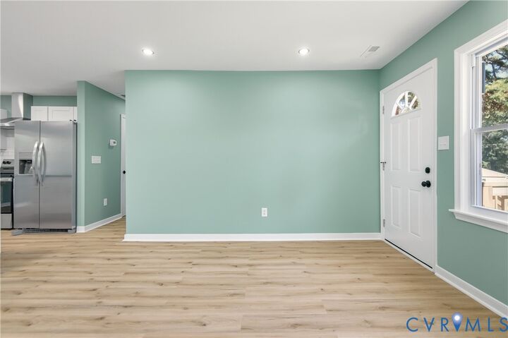 Property Photo: 25040 Balsam Lane VA 23803