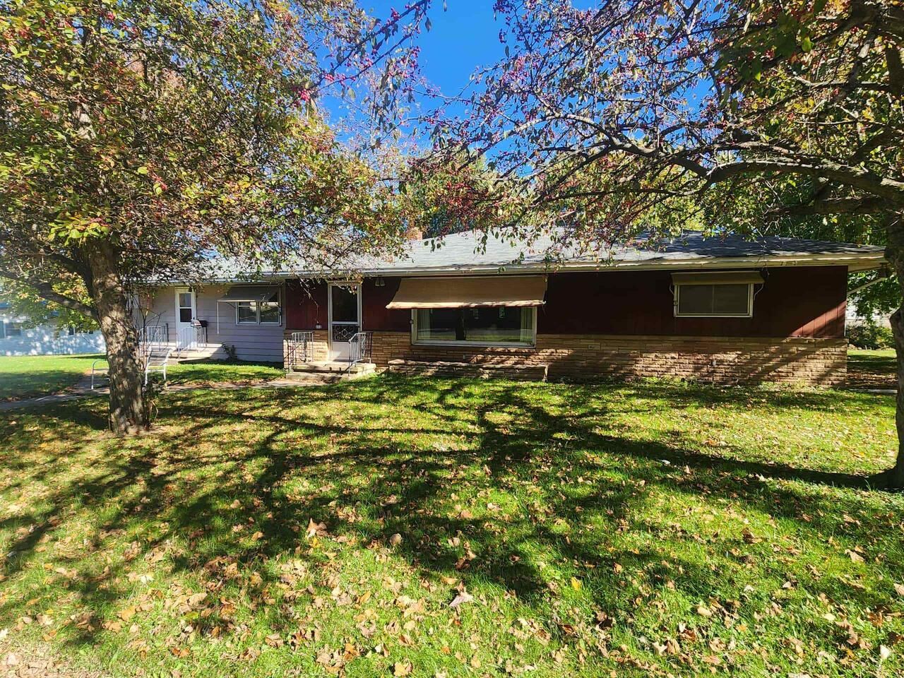 Property Photo: 212 North Main Street WI 54437