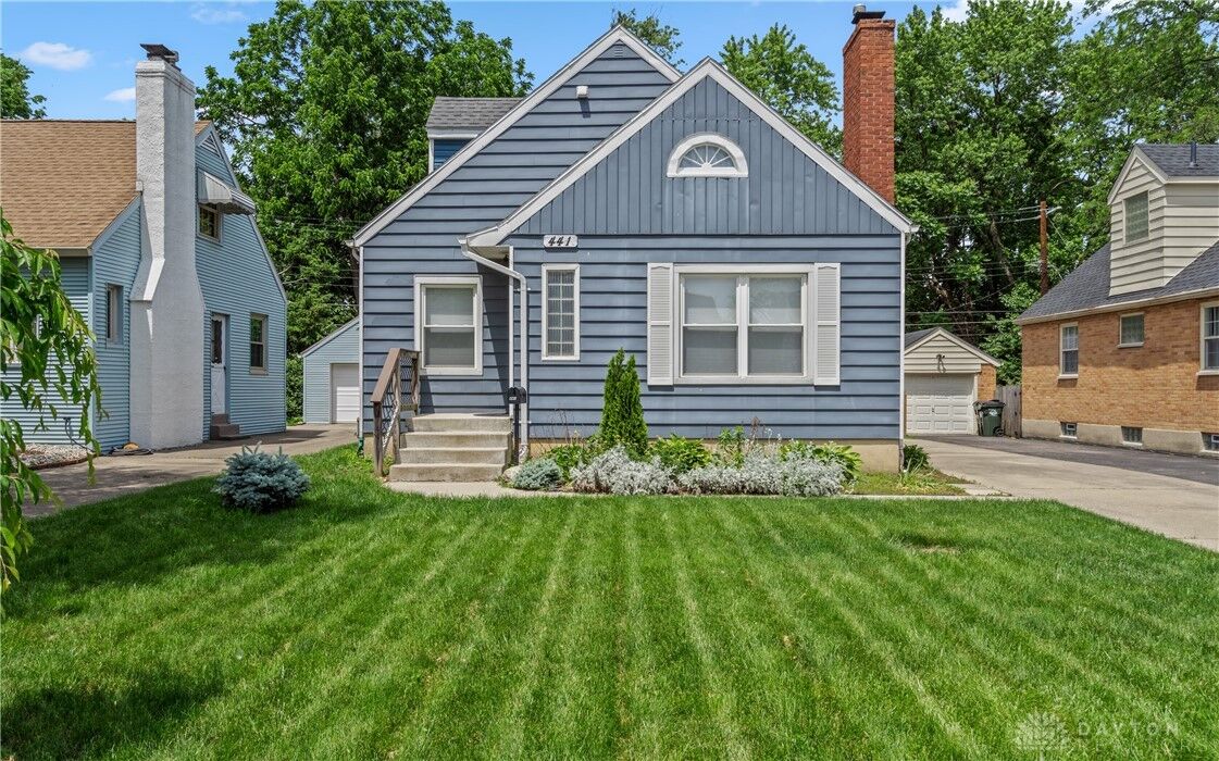 Property Photo:  441 Cushing Avenue  OH 45429 
