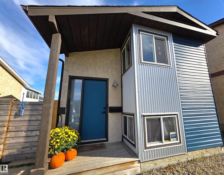 14743 33 Street NW  Edmonton AB T5Y 2C9 photo