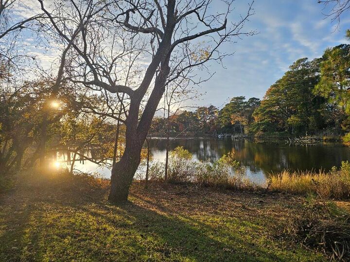 Property Photo: 11 Parker St VA 23417