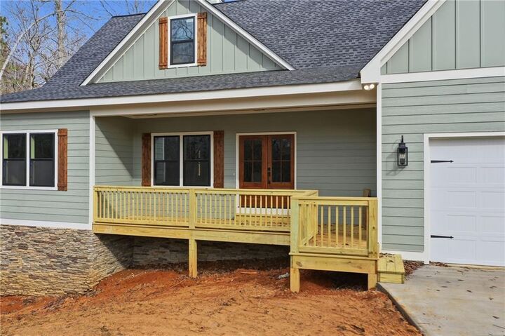 Property Photo: 16 Jordan'S Park Trail GA 30143