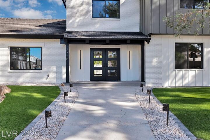 Property Photo:  2720 Tioga Pines Circle  NV 89117 