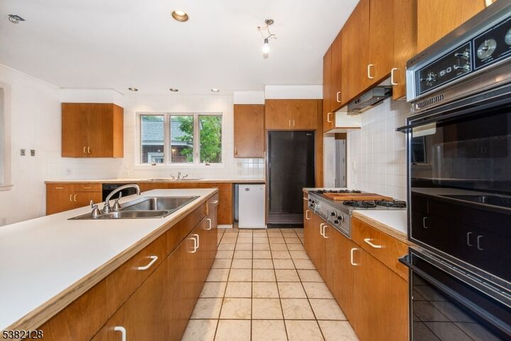 Property Photo: 23 Prospect Ter NJ 07042