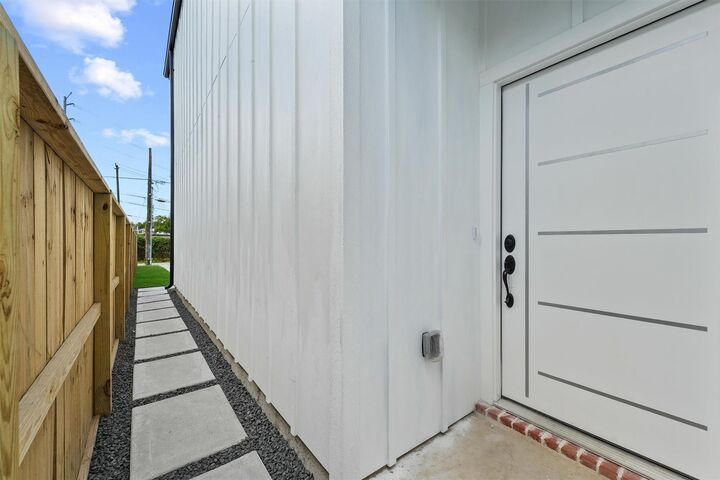Property Photo: 7704 Sealey Street TX 77088