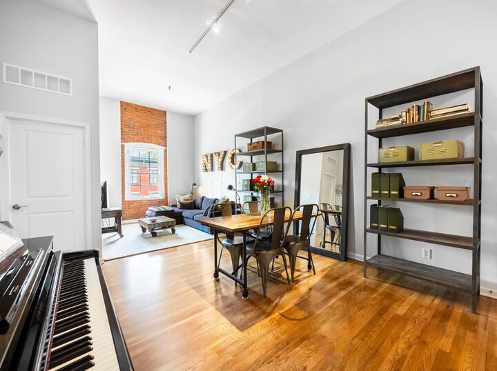 Property Photo: 347 Varick St 314 NJ 07302
