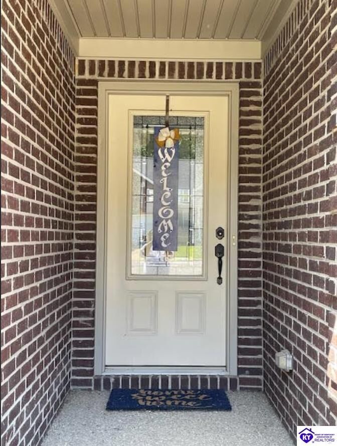 Property Photo:  129 Lowball Lane  KY 40175