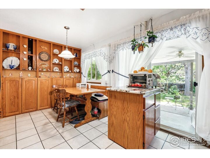 Property Photo:  2516 S Cimarron St  CO 80014 