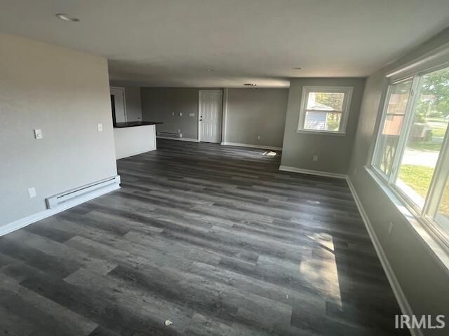 Property Photo: 1532 W Dupont Road IN 46825