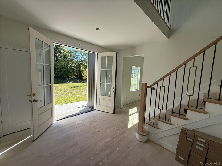 Property Photo: 7 Morrow Court NY 12586