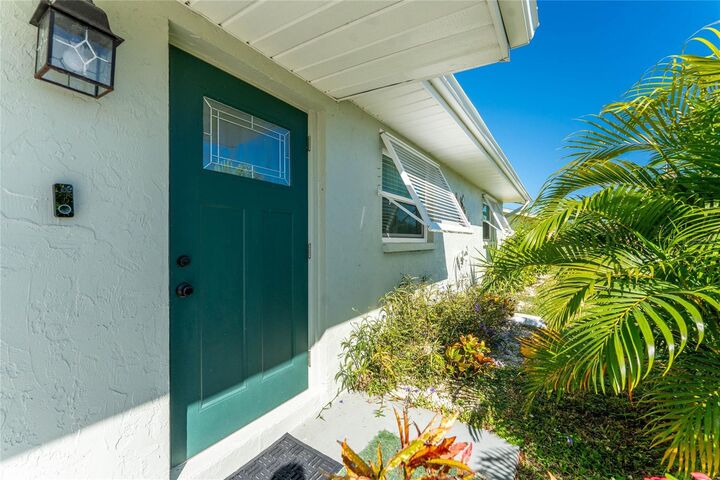 Property Photo: 786 Carla Drive FL 34223