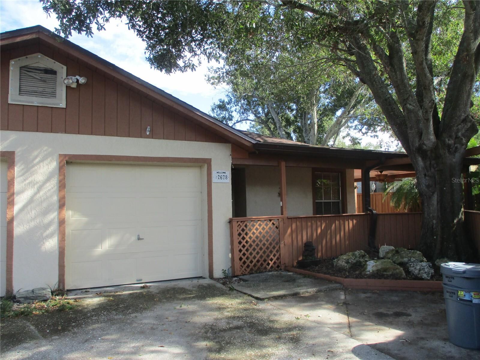 Property Photo:  2678 Markham Court  FL 34684 