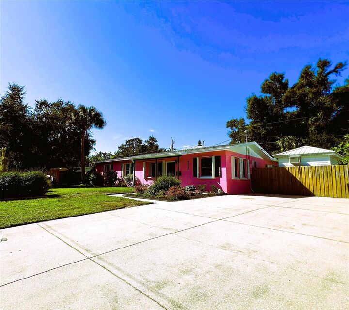 Property Photo:  4227 Porpoise Drive SE  FL 33705 