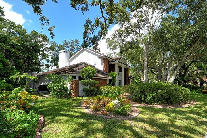 Property Photo:  4550 Chimney Creek Drive  FL 34235 