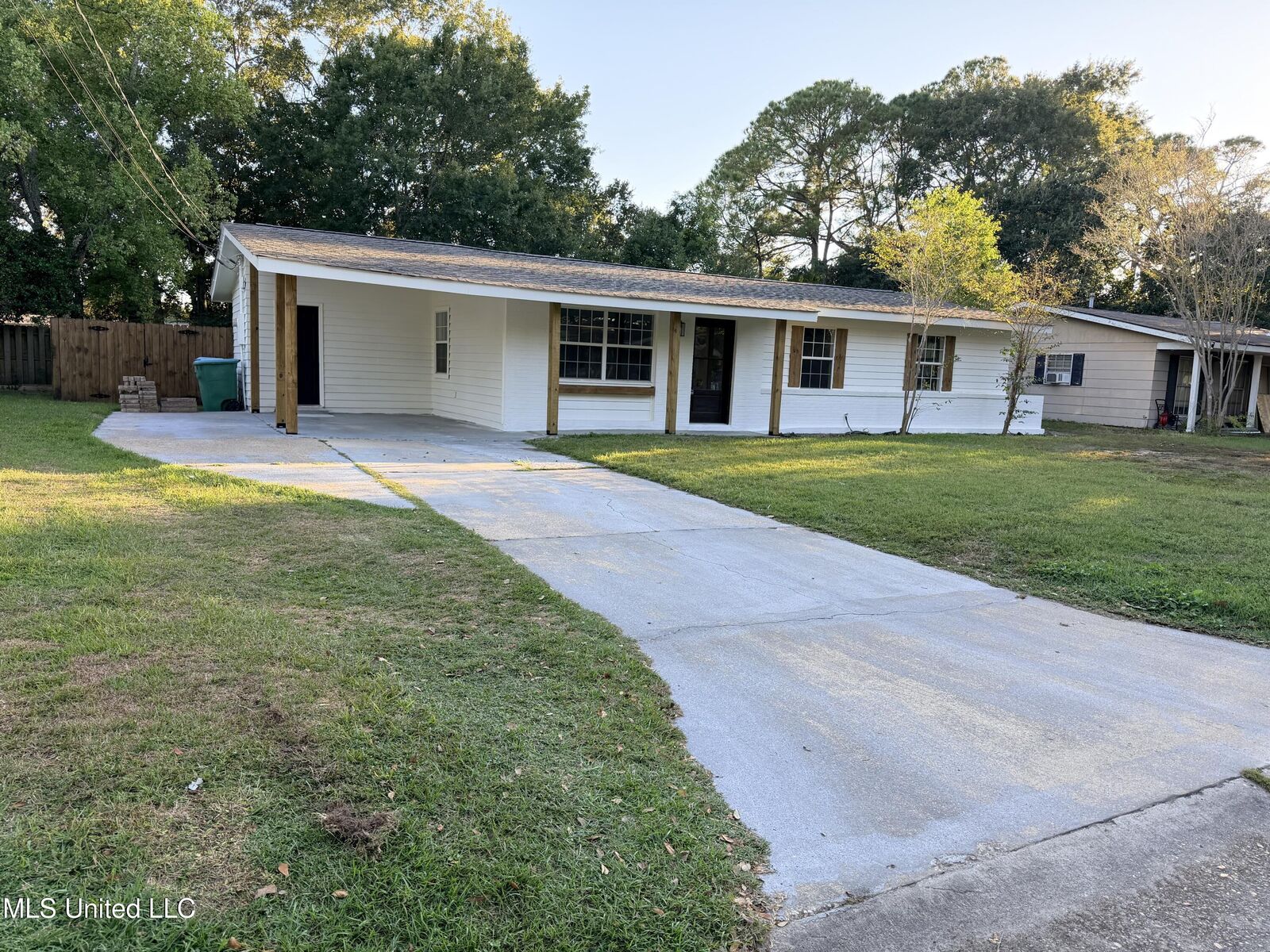 Property Photo: 2714 Clairmont Avenue MS 39567