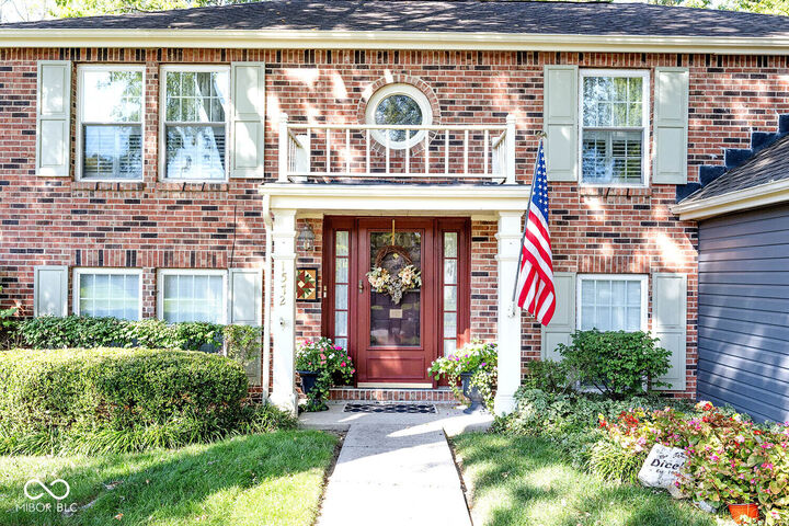 Property Photo: 1572 Hunters Lane IN 46142
