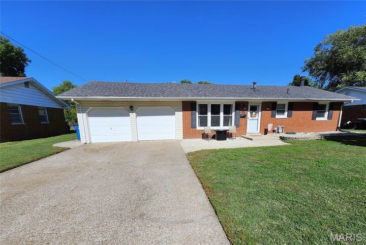 17 Del Rio Avenue  Granite City IL 62040 photo