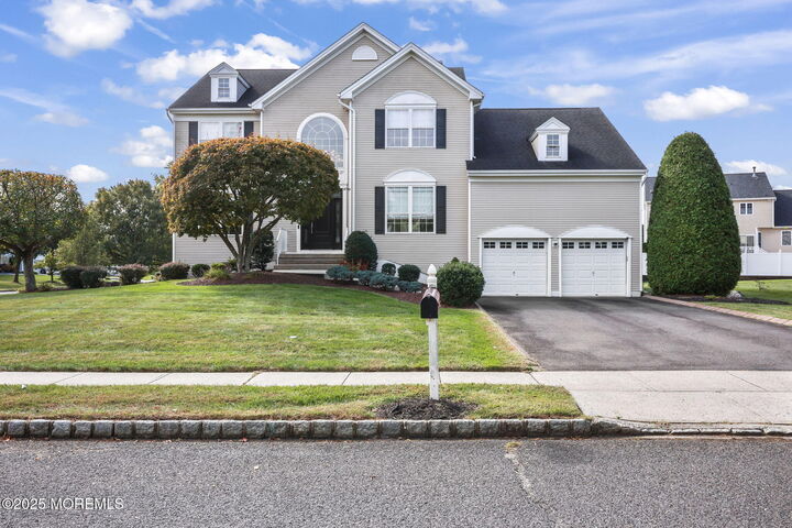 301 Colgate Way  Freehold NJ 07728 photo