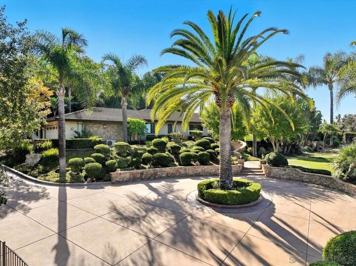 Property Photo: 2927 Circle Drive CA 92029