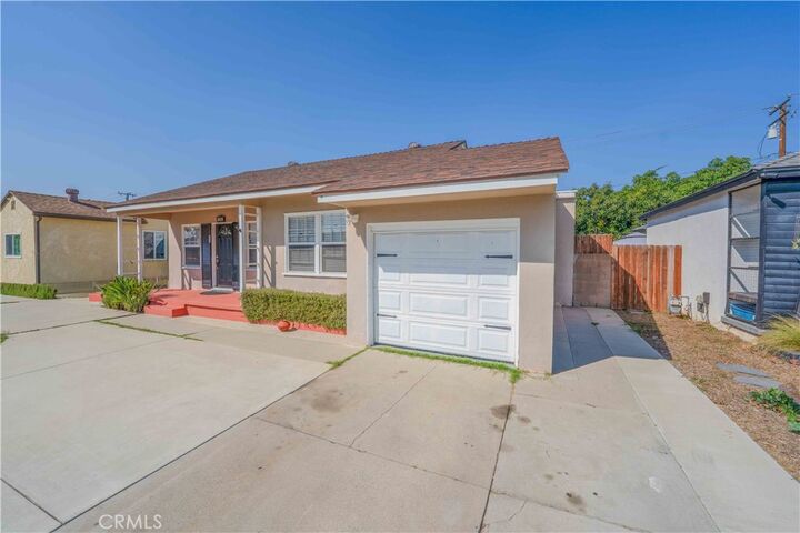 Property Photo: 11343 11343 Highdale CA 90650