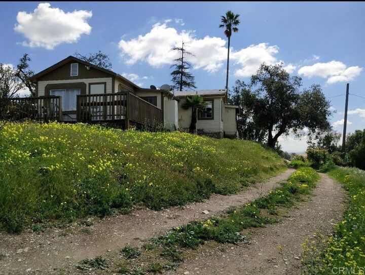 Property Photo:  1320 Richland Rd  CA 92069 