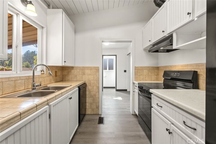 Property Photo: 77 Hazel CA 95490