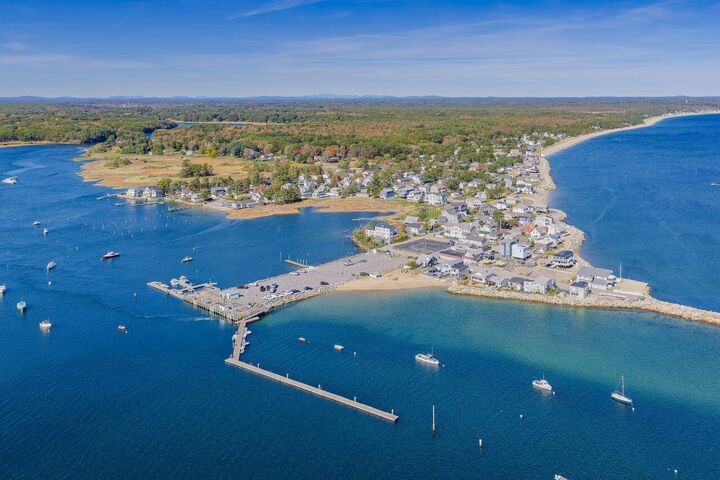 Property Photo:  12 Lower Beach Road  ME 04072