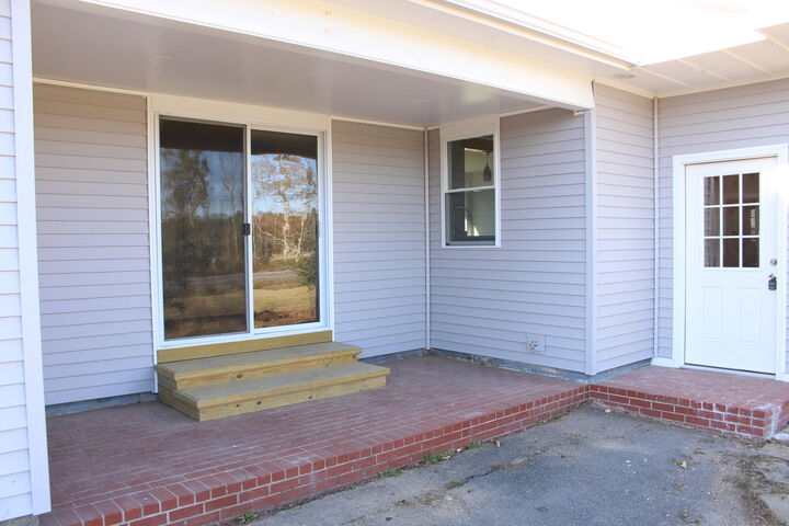 Property Photo: 2626 Winslows Mills Road ME 04572