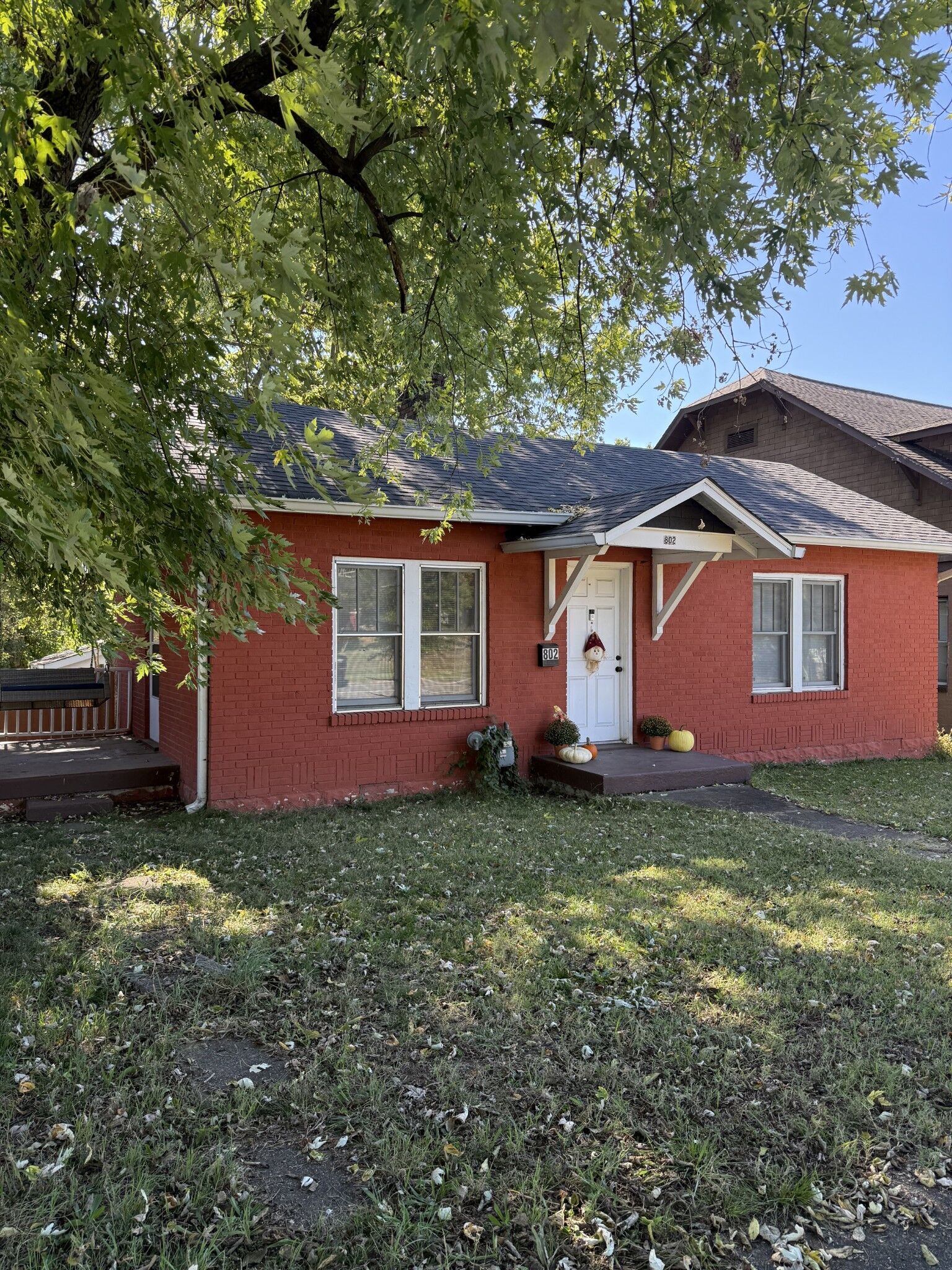 Property Photo:  802 Shelby Ave  TN 37206 