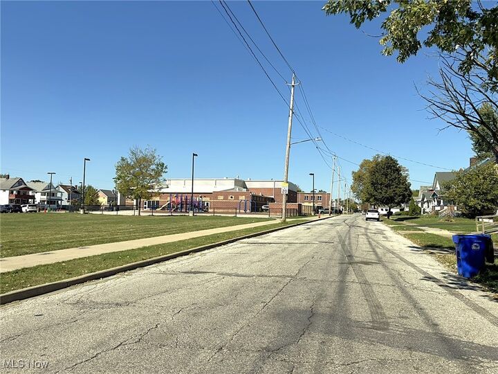 Property Photo: 3833 E 144th Street OH 44128