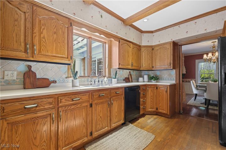 Property Photo: 402 Highland Avenue OH 44460