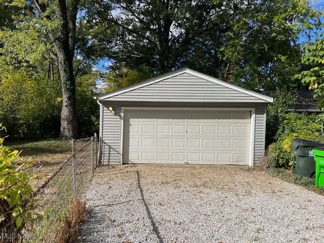 Property Photo:  1356 Plainfield Road  OH 44121