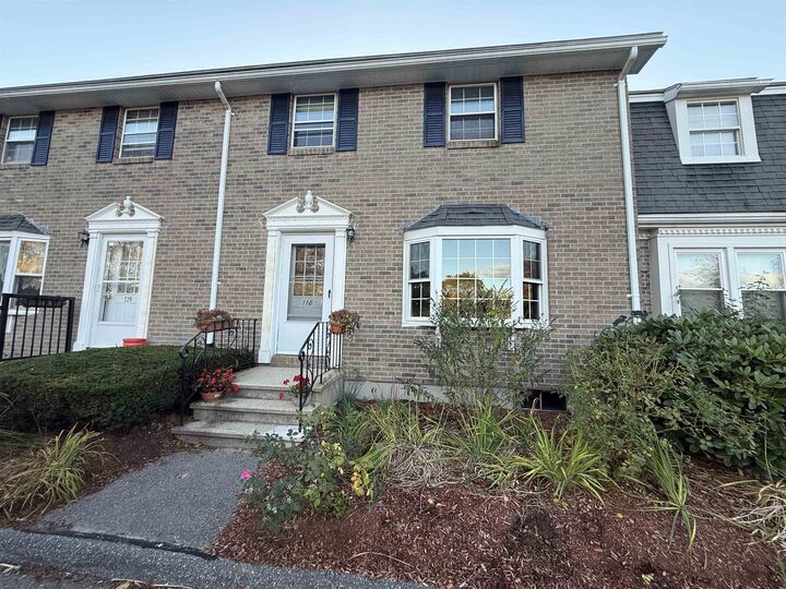 Property Photo: 118 Fieldstone Drive NH 03053