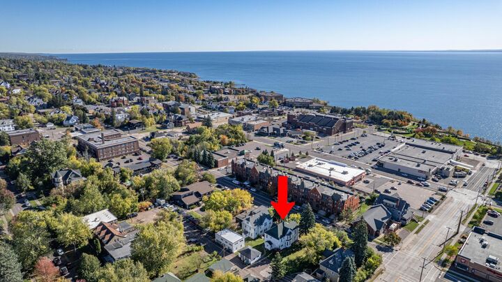 Property Photo: 1211 E 1st Street MN 55805