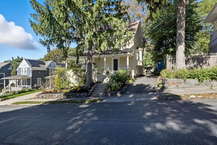 Property Photo:  50 Lincoln Street  MA 01890 