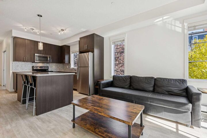215 Legacy Boulevard SE 3211  Calgary AB T2X 3Z6 photo