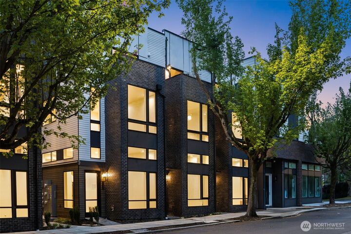 1108 C  34th Avenue  Seattle WA 98122 photo