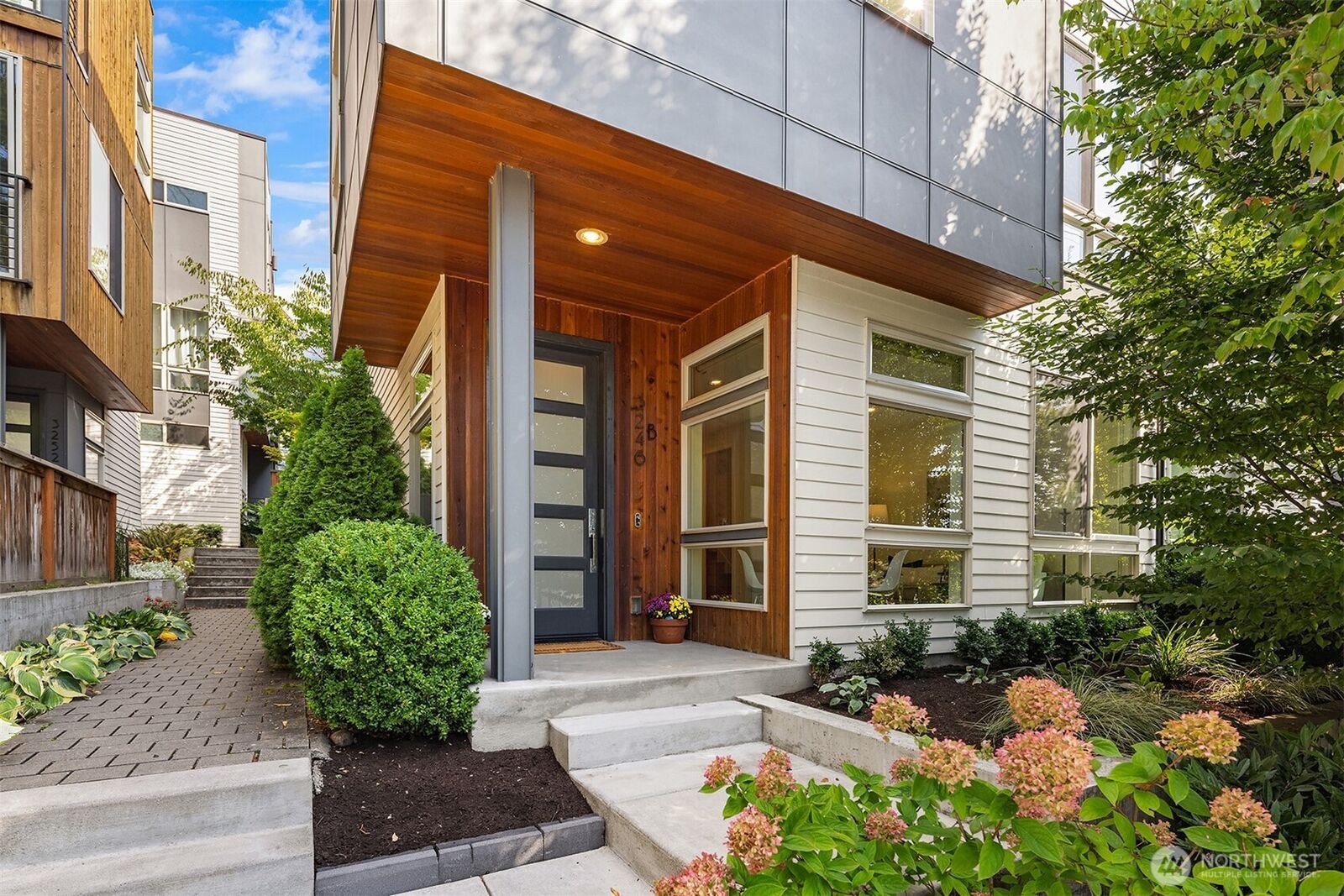 Property Photo: 3246 B 14th Avenue W WA 98119