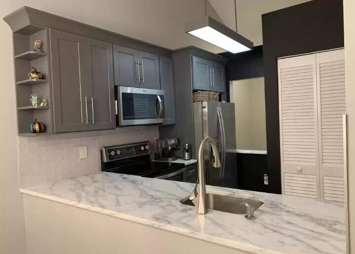 Property Photo: 20304 Glenmoor Drive FL 33409