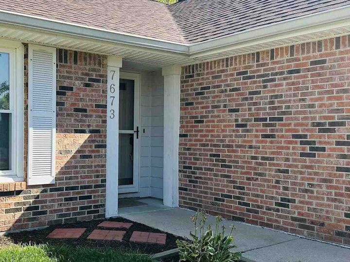 Property Photo: 7673 Lippincott Way Indianapolis IN 46268