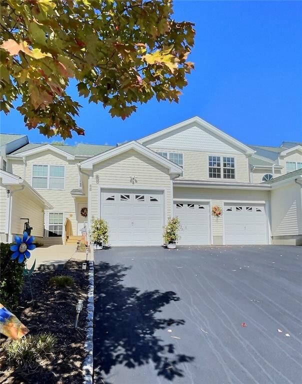 40 Alpine Way  North Smithfield RI 02896 photo