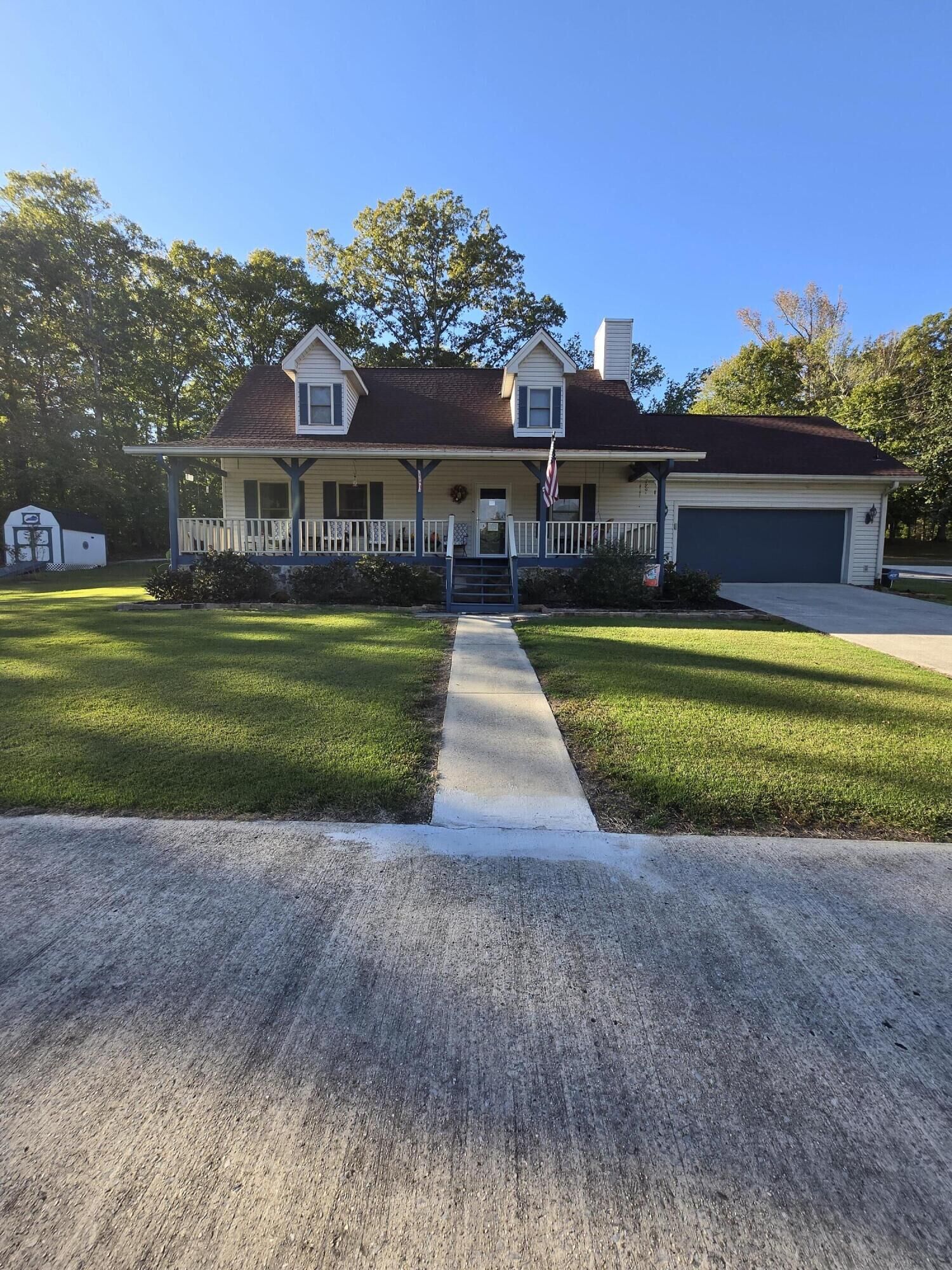 Property Photo: 8441 Toestring Valley Road TN 37381