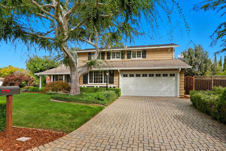 Property Photo: 20557 Deerpark Court CA 95070