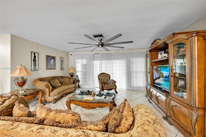 Property Photo:  311 NW 201st St  FL 33169 